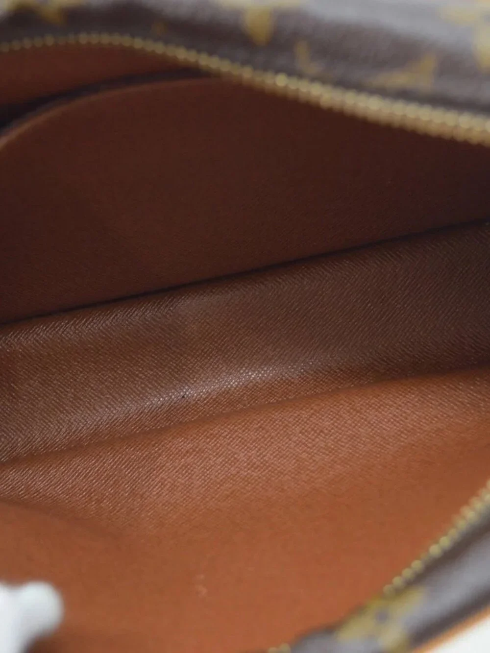 LOUIS VUITTON COMPIEGNE 23 CLUCTH BAG MONOGRAM
